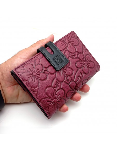 Monedero Billetera en Piel Para Mujer Tamaño Mediano, HORTENSIA mora diseño