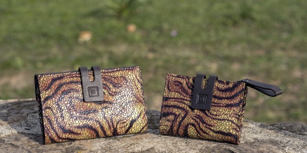 La piel como inversión: Dile adiós a las carteras que se desgastan rápidamente